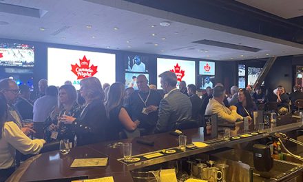 Canadians Enjoy Canada Night in Las Vegas